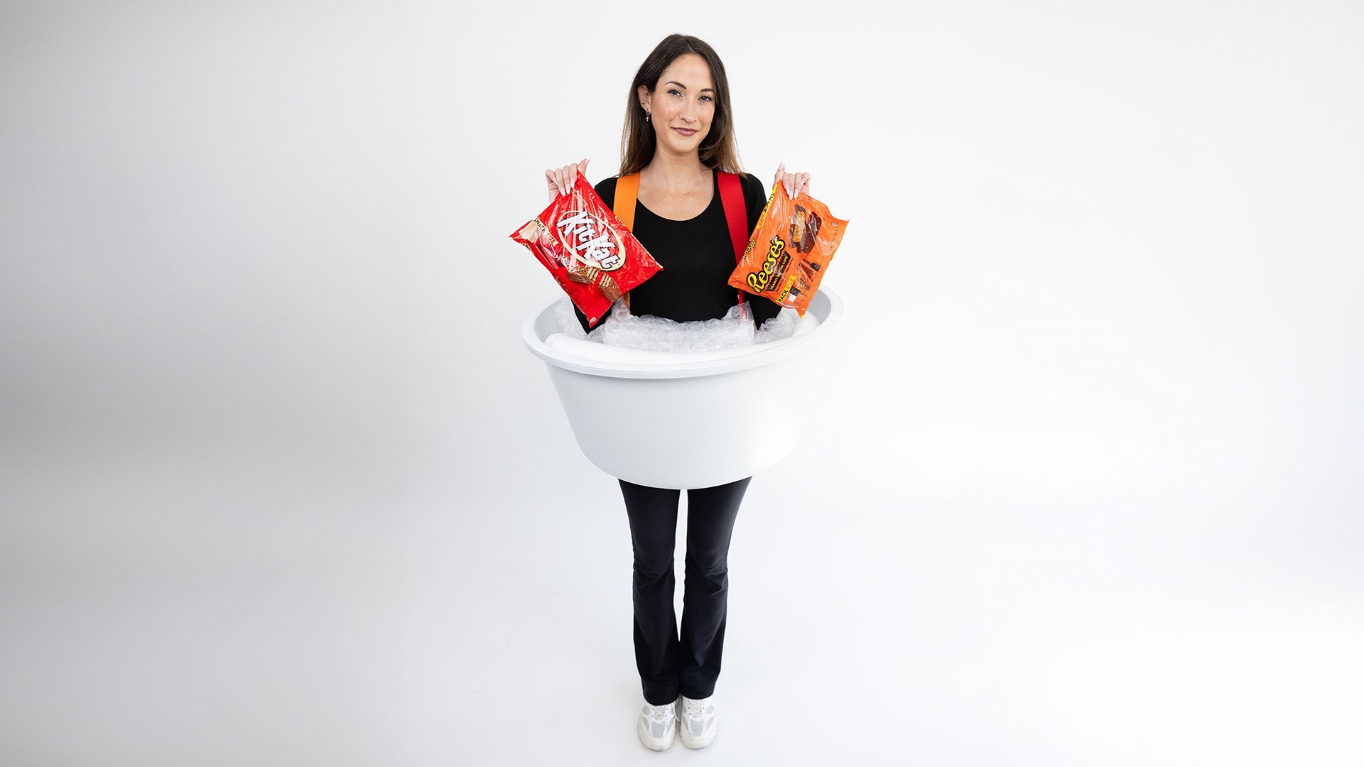 costume bowl lined with bubble wrap