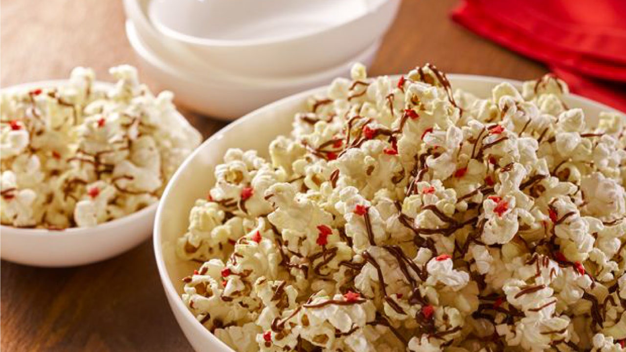 peppermint pattie drizzled kettle corn